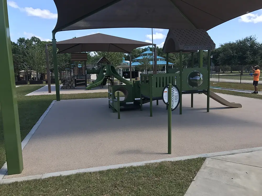 Commercial playground pebbleflex