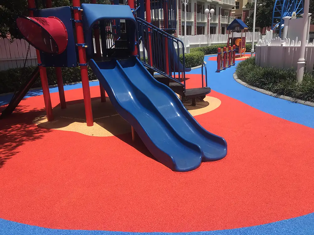 Commercial playground pebbleflex