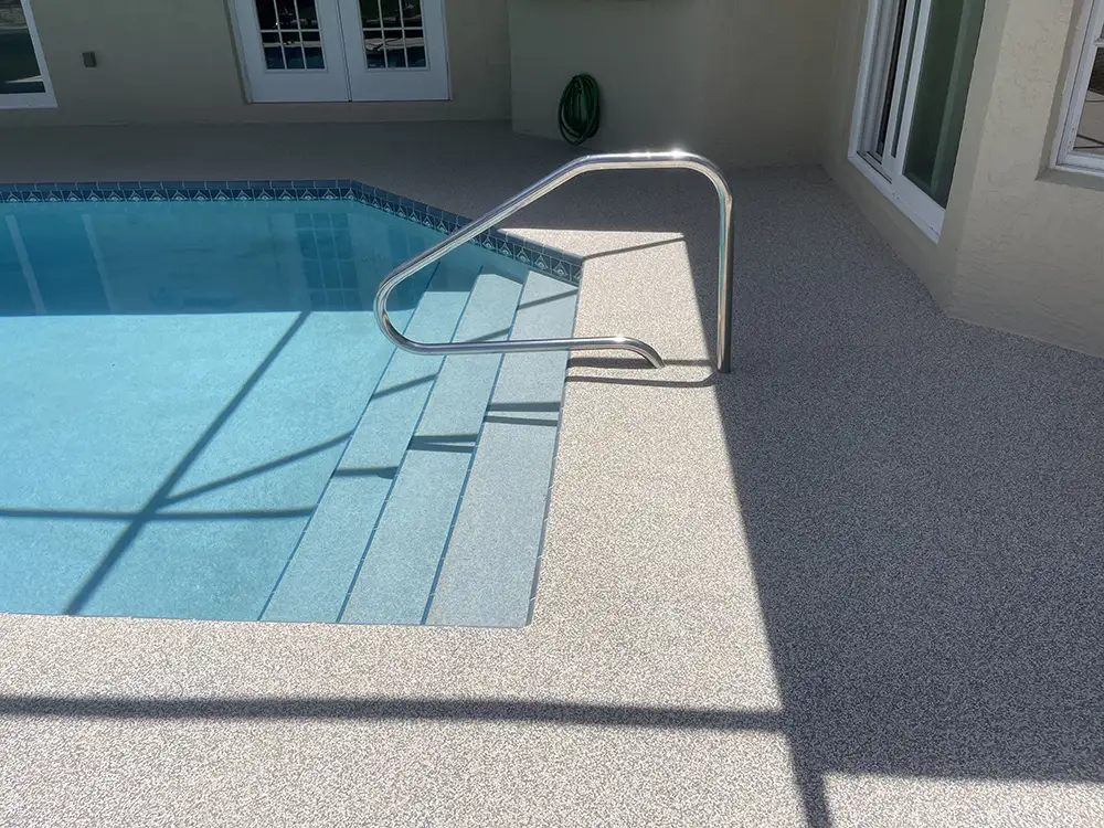 Residential pebbleflex pooldeck