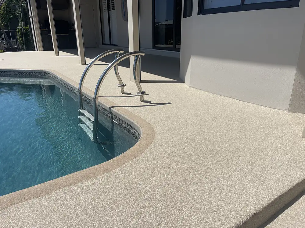 Residential pebbleflex pooldeck