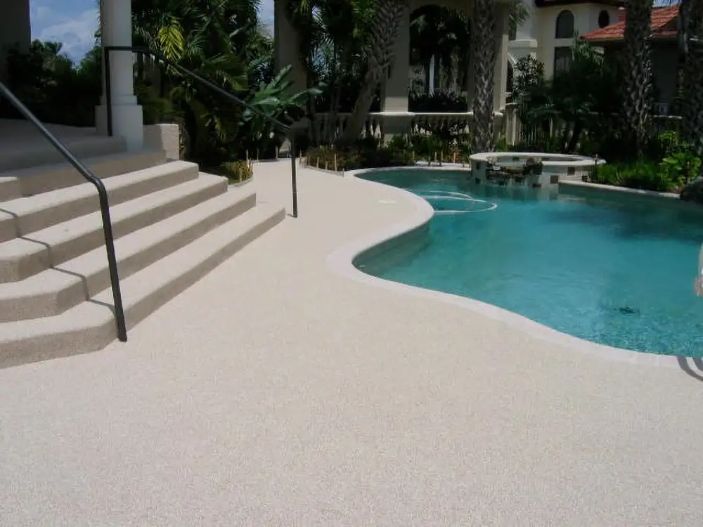 Residential pebbleflex pooldeck